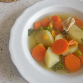 Sopa de legumes e palmito