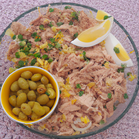 Salada de atum, grão de bico e ervilha